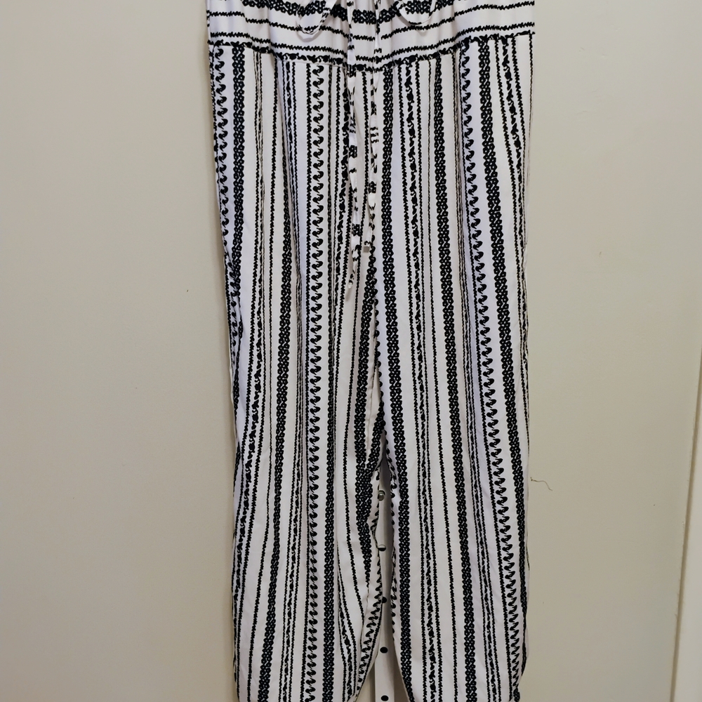 SHEIN Black and White Striped Jumpsuit‎ with Flowy Wide-Leg